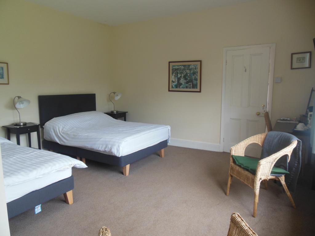 Furtho Manor Farm Bed and Breakfast Milton Keynes Eksteriør billede